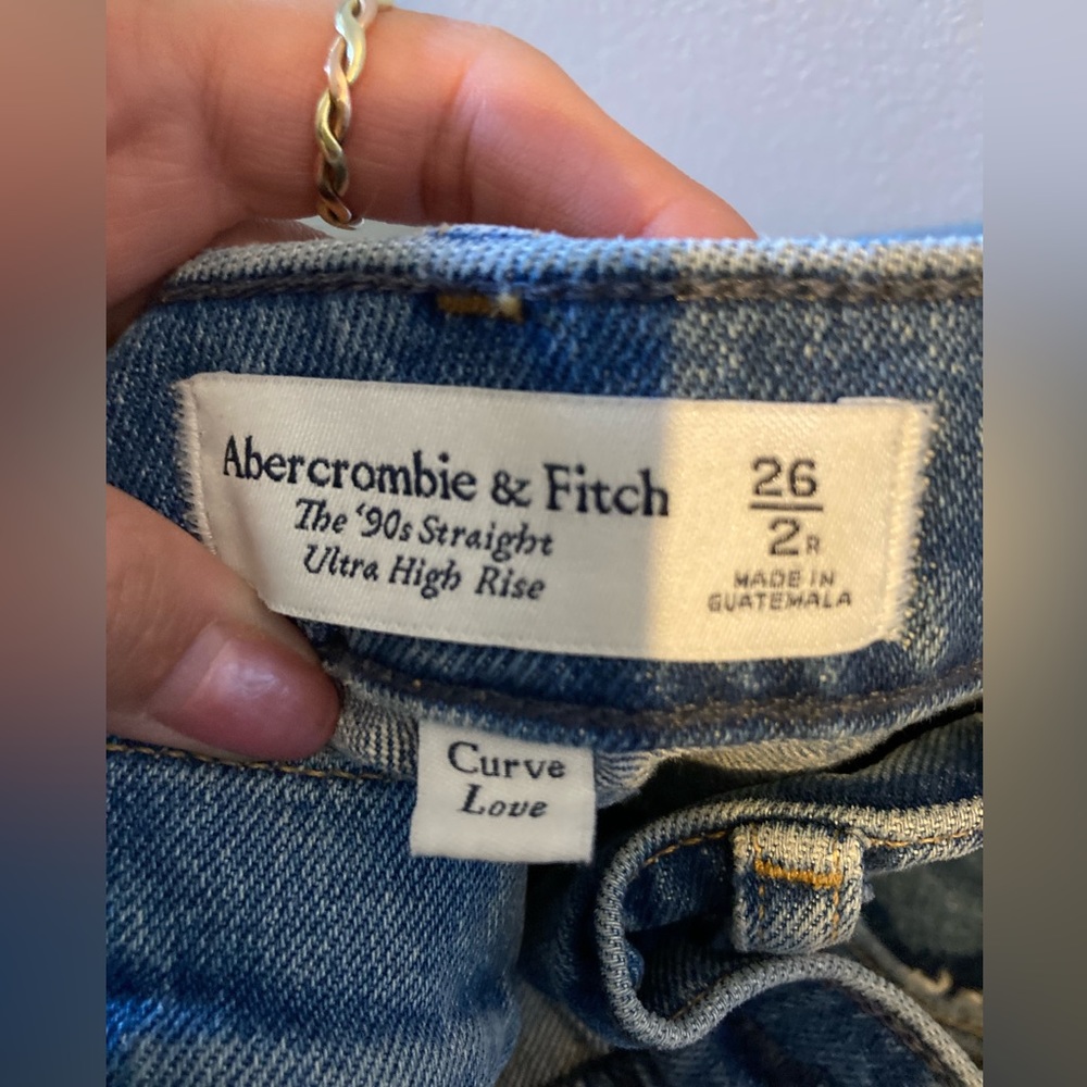 Abercrombie Curve Love, 90’s ultra high rise straight jean, criss cross waist - Picture 5 of 5